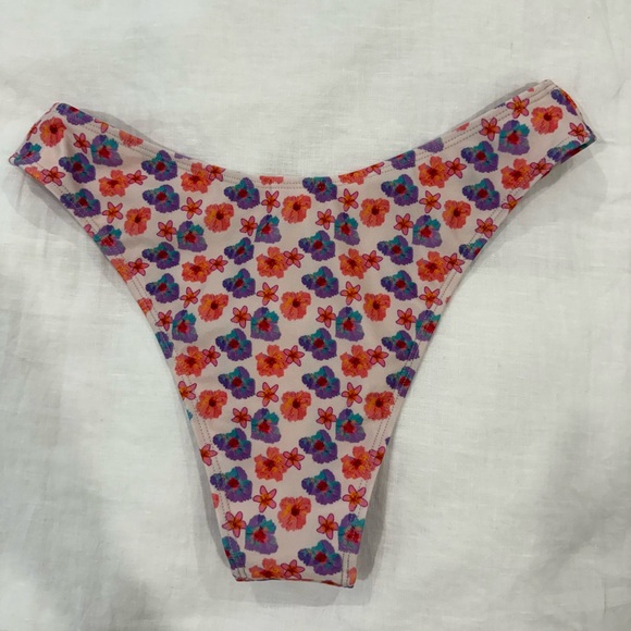NWT strawberry milk mob bottoms - Picture 5 of 7